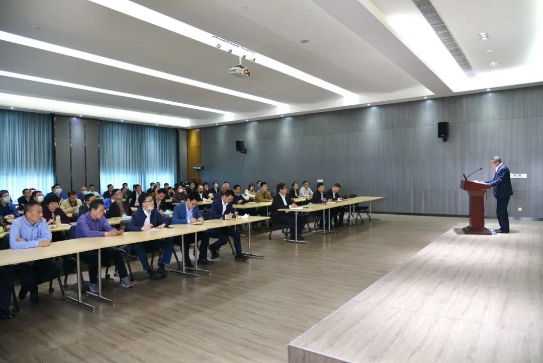 不忘初心，砥礪前行——巨人集團(tuán)黨委召開(kāi)換屆選舉大會(huì)